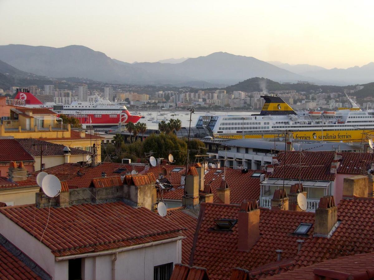 Apartmán Le Pigeonnier Ajaccio Ajaccio  Exteriér fotografie